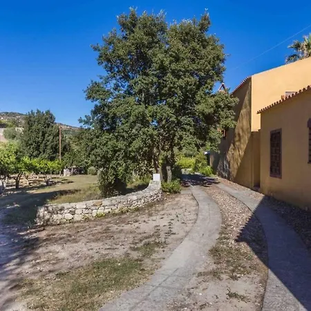 Villa Amazing 2km From The